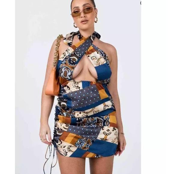 Princess Polly "Jenna" Bandana Patchwork Halter Cutout Satin Mini Dress Size 6 - Picture 1 of 14